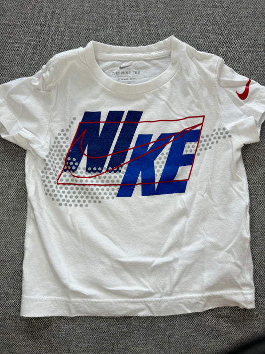 Short Sleeve Nike