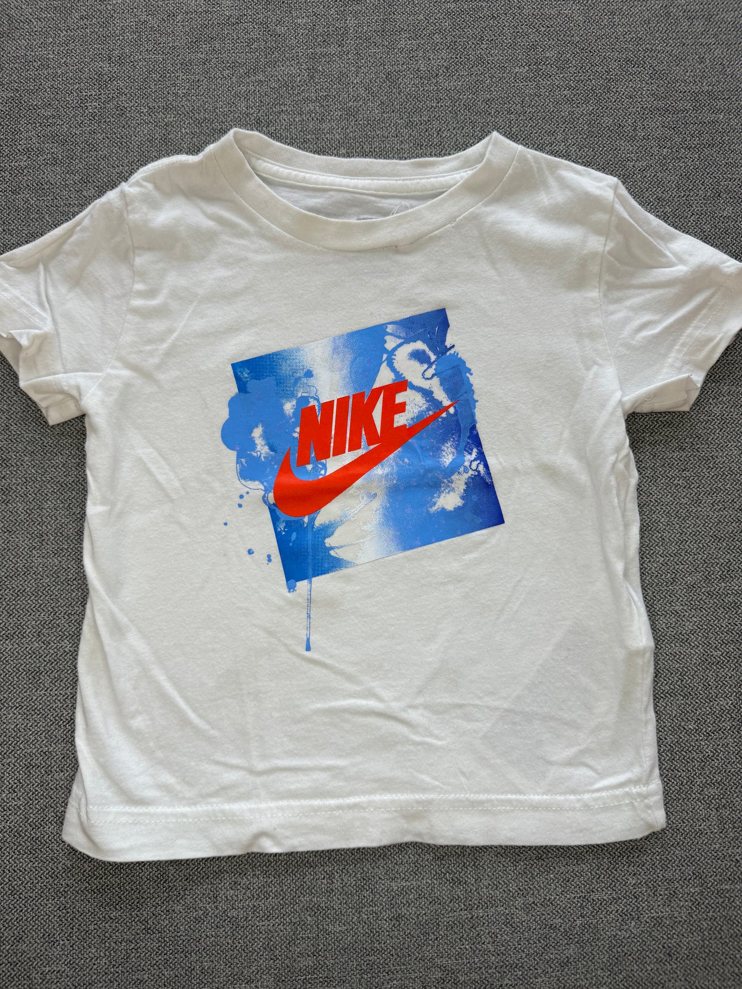 Short Sleeve Nike